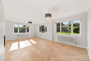 Lounge- click for photo gallery